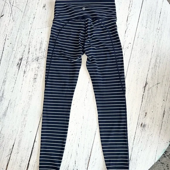 Athleta Navy White Stripe Capri Leggings XS Nautical Yoga Gym Athleisure - Picture 5 of 9